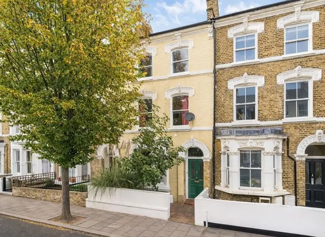 Ferndale Road, Clapham, SW4, photo 1