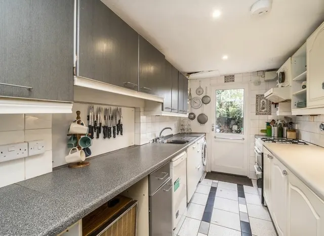 Photo 2 — Ferndale Road, Clapham, SW4