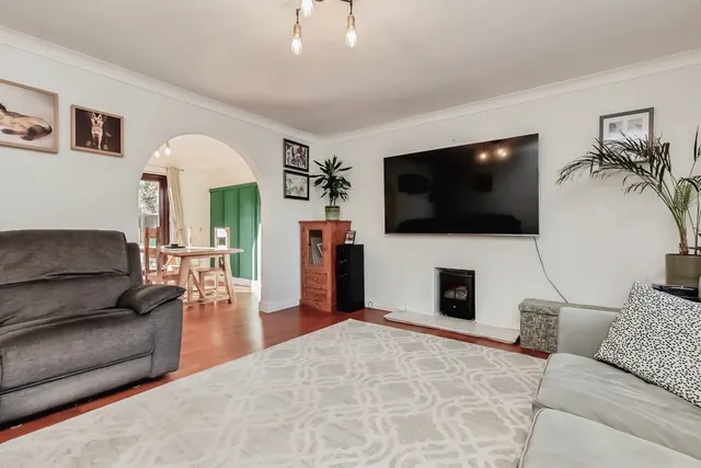 Canonsfield, Peterborough, PE4, photo 3