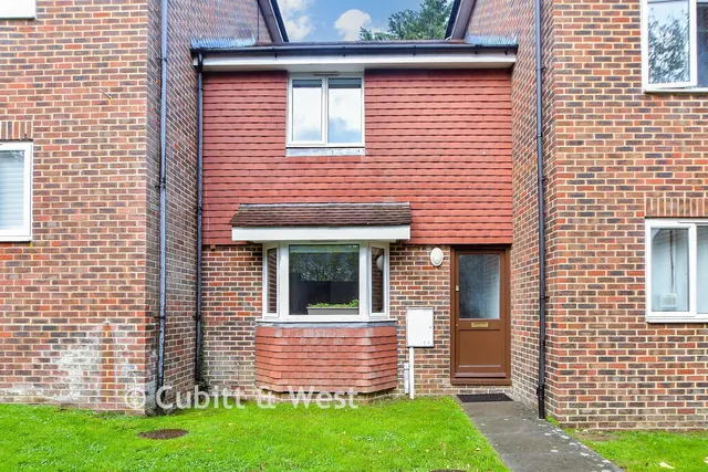 Heath Road, Haywards Heath, RH16, photo 1