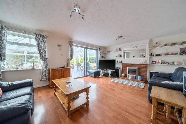 Photo 2 — Lashford Lane, Dry Sandford, Abingdon, OX13 6DY