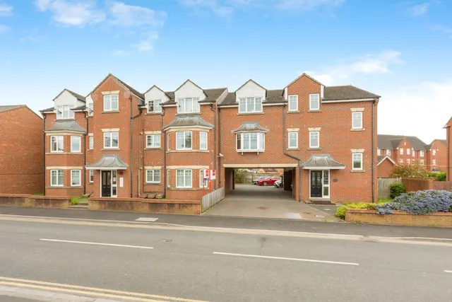 Romanby Road, Northallerton, North Yorkshire, DL7, photo 1
