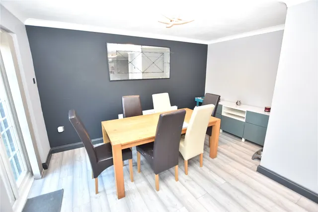 Photo 3 — Comfrey Close, Farnborough, Hampshire, GU14 9XX