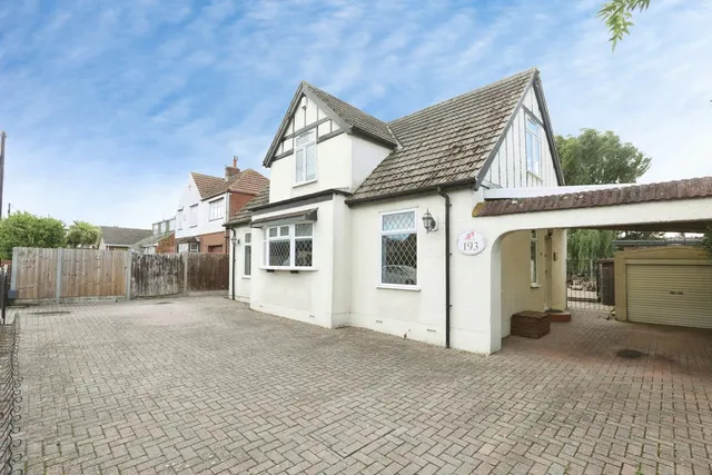 Minster Road, Minster on Sea, ME12, photo 3