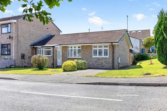 Dame Anthonys Close, Ryde, PO33, photo 1