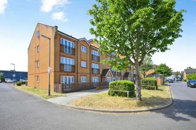 Foundry Gate, Waltham Cross, EN8, photo 1