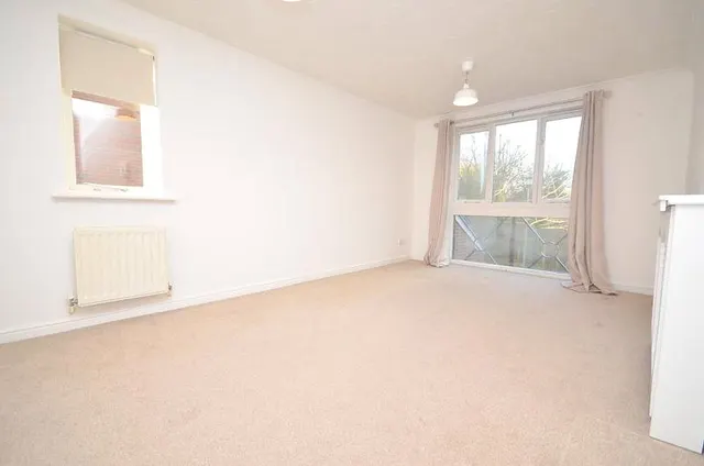 St. Marys Lane, Upminster, RM14, photo 2