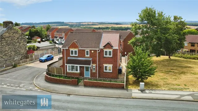 Pinfold Gardens, Cudworth, S72, photo 1