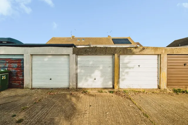 Roedean Road, Worthing, BN13, photo 3