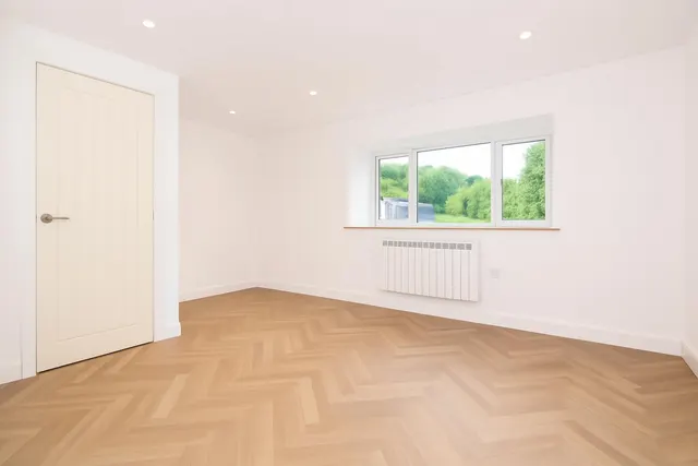 Duckworth Street, Darwen, BB3, photo 3