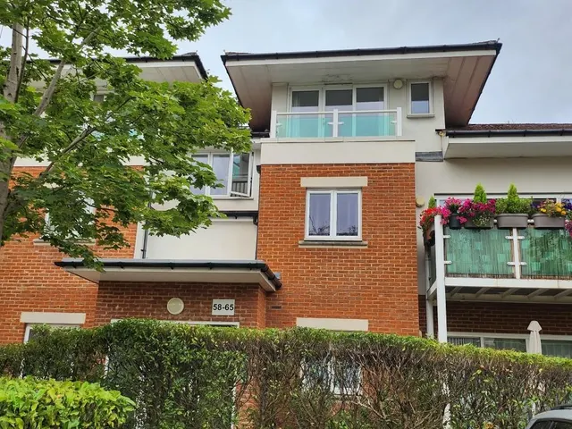 Hill View, Dorking, RH4, photo 1