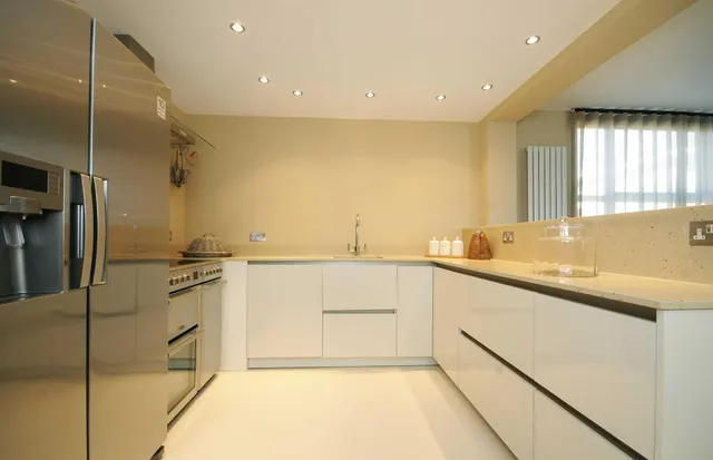 Photo 2 — Boydell Court, St Johns Wood Park, St Johns Wood