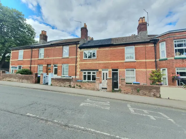Osborn Road, Fareham, photo 1