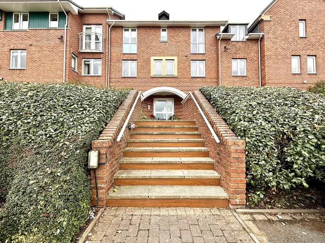Sandbriggs Court, Lancaster Road, Garstang, Lancashire, PR3 1JF, photo 1