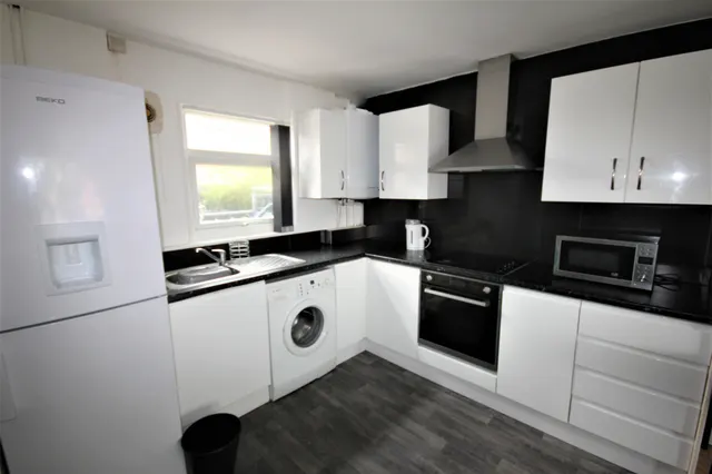 Photo 2 — Ashmoor Street, Preston, Lancashire, PR1 7DX