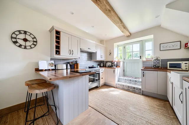 The Coach House Cottage, Llandyssil, photo 2