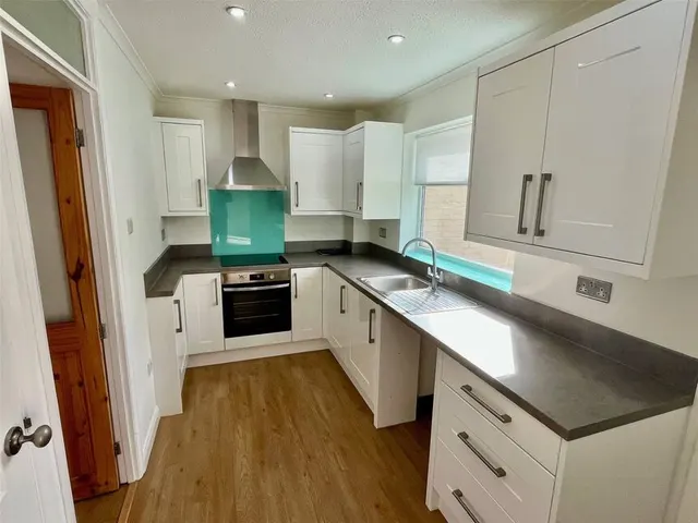 Photo 3 — Westacre Drive, Norwich, Norfolk, NR6