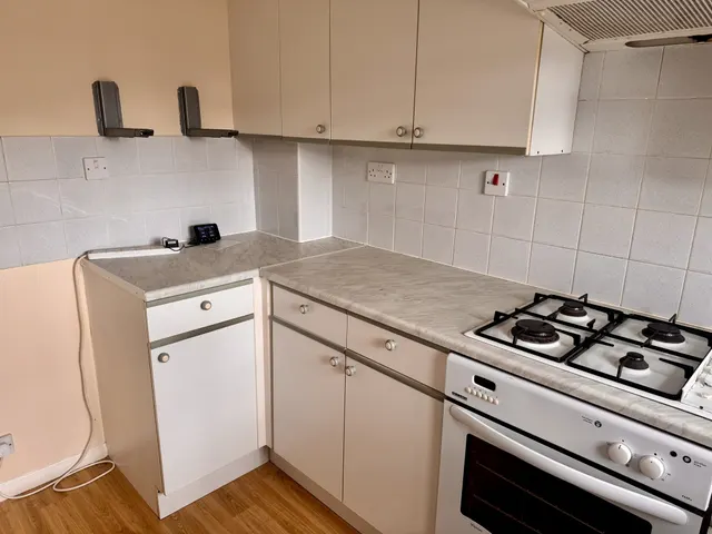Photo 2 — Sycamore Drive, Desborough, Kettering