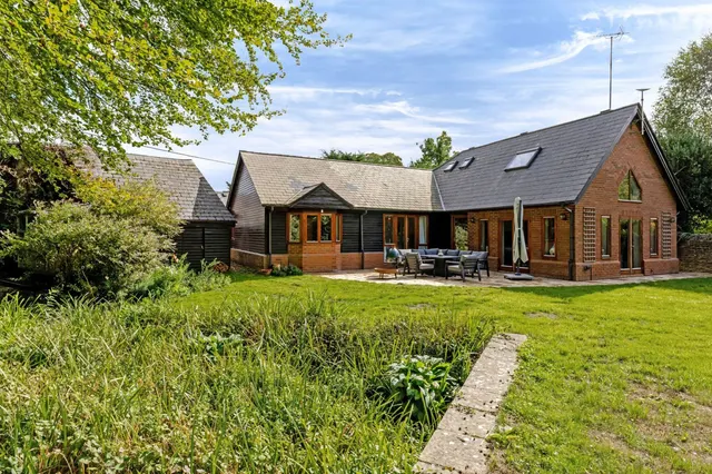 Sheepstead Road, Marcham, OX13, photo 1