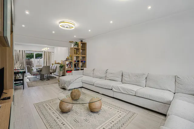 Shenley Road, Bletchley, MK3, photo 3