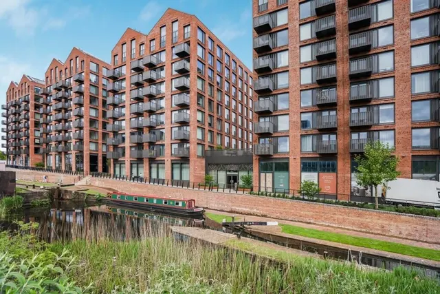 Curzon Wharf, Glasswater Locks, Pitt Street, Birmingham, B4, photo 1