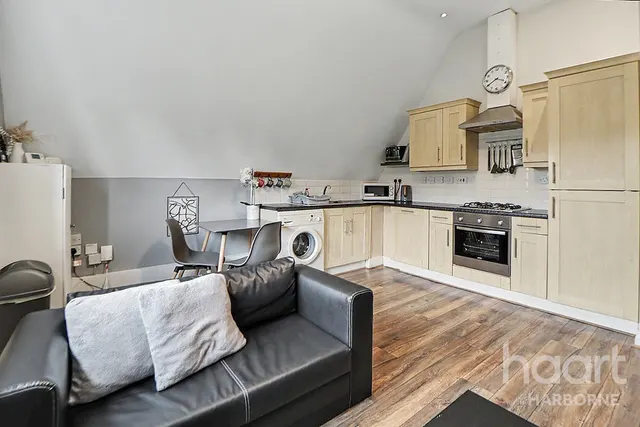 St Augustines Road, B16, photo 3
