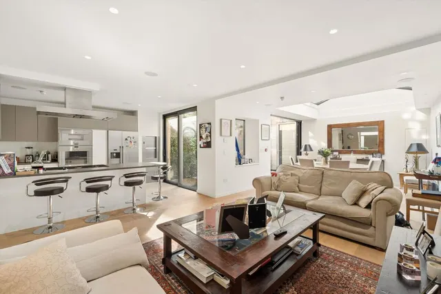 Roland Way, South Kensington, SW7, photo 1