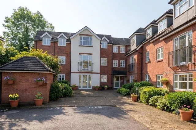 Photo 2 — Sagars Road, Wilmslow, Cheshire, SK9