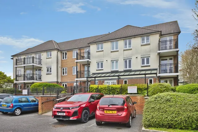 Wyndham Court, Yeovil, BA21, photo 1
