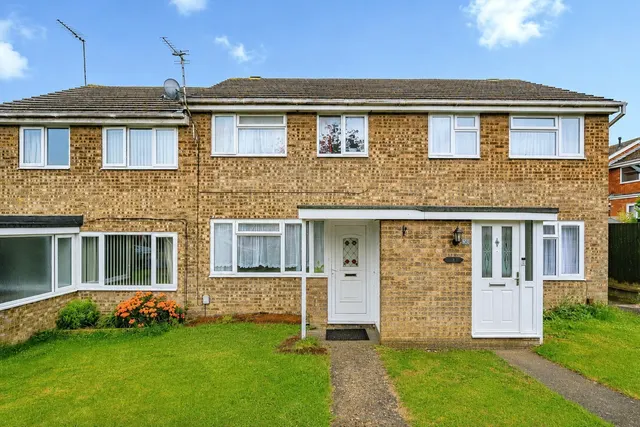 Englands Avenue, Dunstable, Bedfordshire, LU6, photo 1