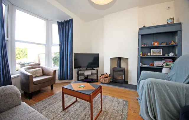 Bryn Coed Terrace, Llanfa, photo 2