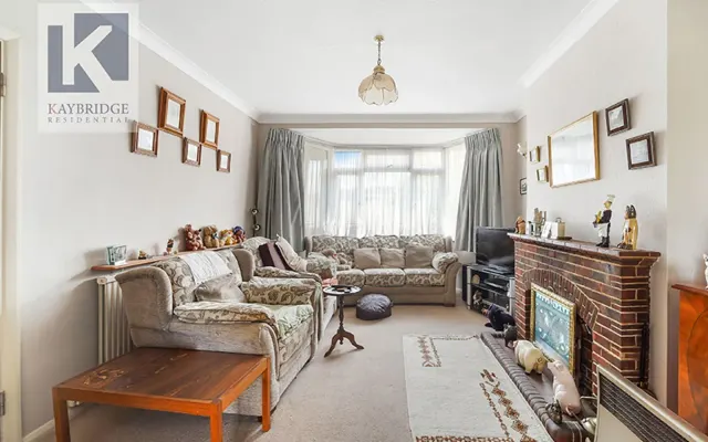 Photo 2 — Cumberland Drive, Chessington, KT9
