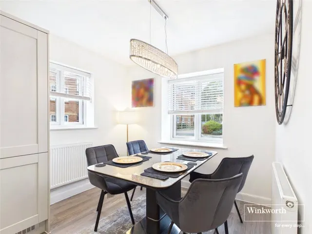 Photo 3 — Equestrian Court, Arborfield Green, Reading, Berkshire, RG2