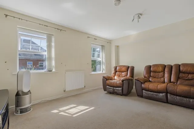 Hawksmoor Grove, Bromley, photo 3