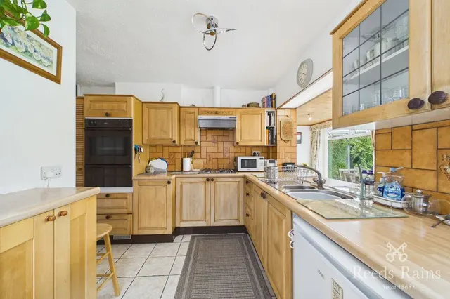 Photo 3 — Pine Avenue, South Anston, South Yorkshire, S25