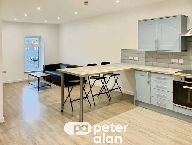 Bridge Street, Merthyr Tydfil, CF48, photo 2
