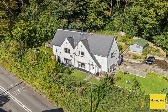 Glynteg Villas, Gelligron Road, Pontardawe, Swansea, photo 1