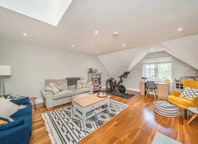 Photo 2 — Ewell Road, Surbiton, KT6