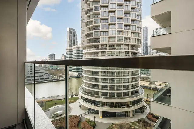 Park Drive, Canary Wharf, photo 3