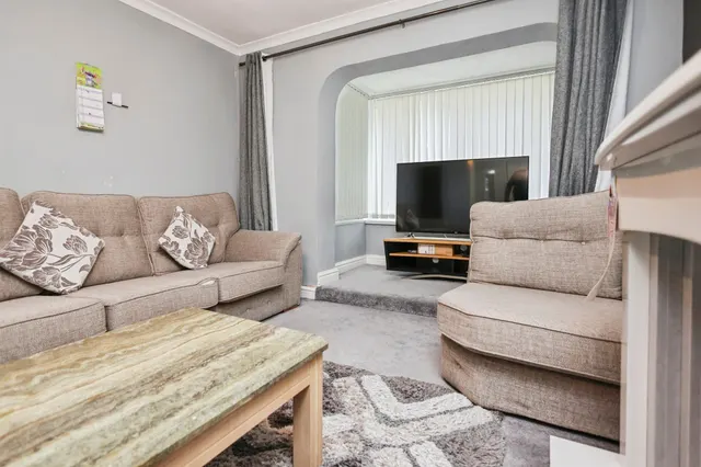 Longmeadow Crescent, Birmingham, B34, photo 2