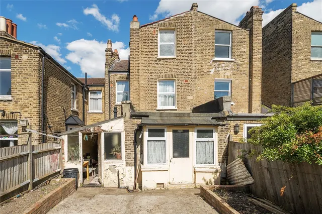Photo 3 — Oxonian Street, SE22