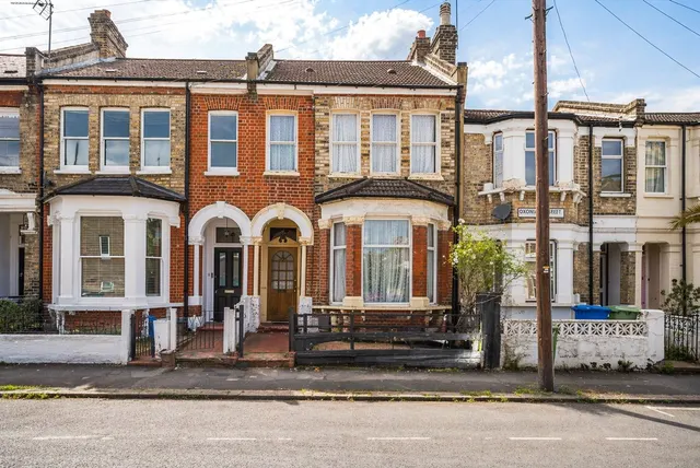Oxonian Street, SE22, photo 1