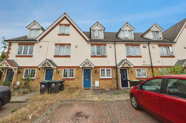 Lower Range Road, Gravesend, DA12, photo 1