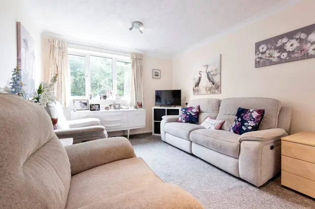 Photo 2 — Collingwood Court, Royston