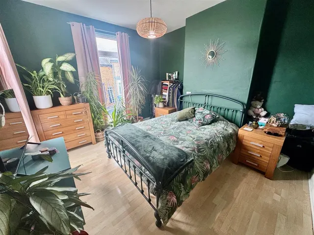 Park Street, Scarborough, YO12, photo 3
