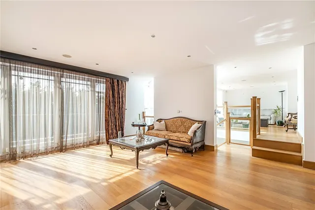 Photo 3 — Cottenham Park Road, London, SW20