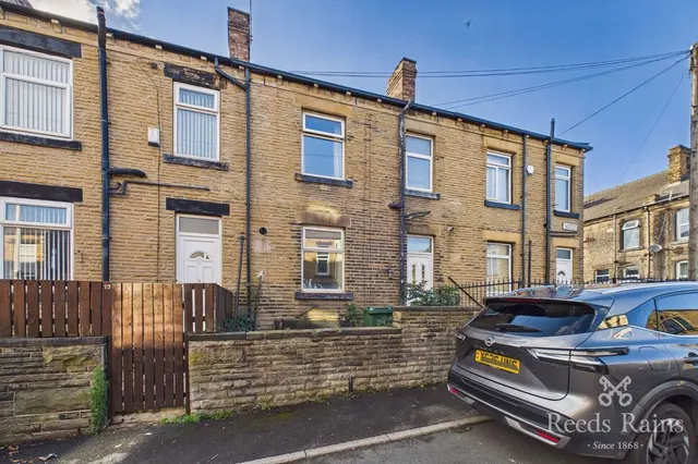 Florence Terrace, Morley, LS27, photo 1