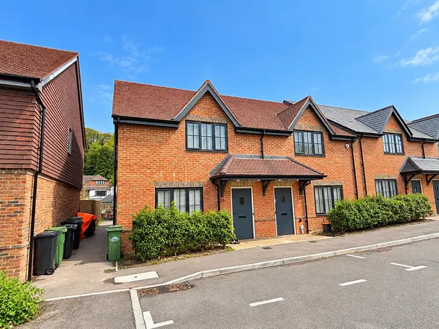Allingham Place, Ovingdean, photo 1