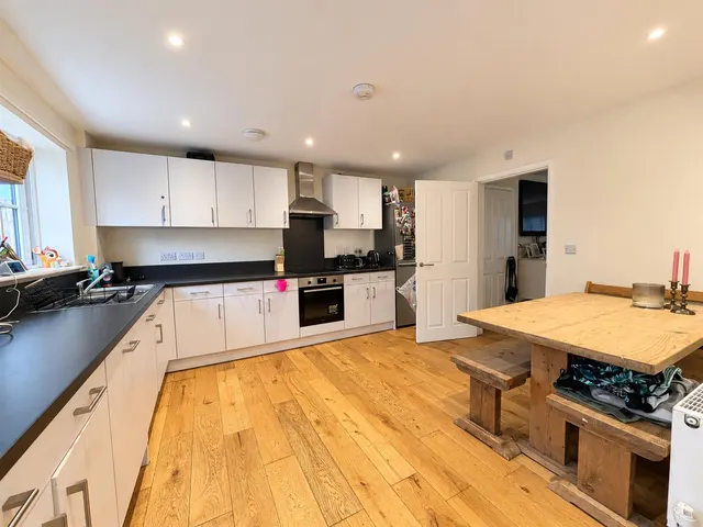 Allingham Place, Ovingdean, photo 3