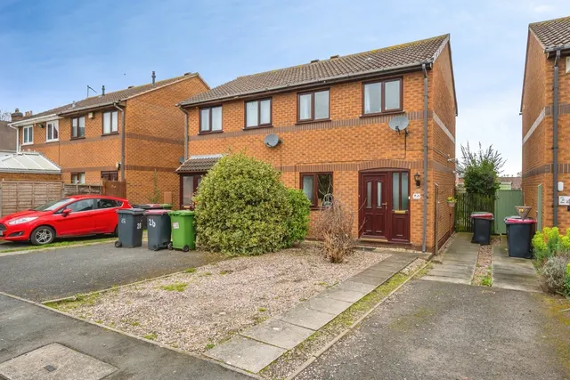 Oak Tree Close, Kingsbury, Tamworth, Warwickshire, B78, photo 1